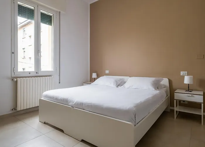 Palazzina Carracci * بولونيا