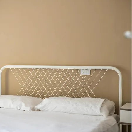 Palazzina Carracci アパート